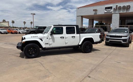 2022 Jeep Gladiator Sport