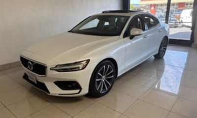 2021 Volvo S60 Momentum