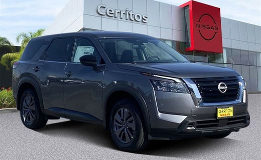 2023 Nissan Pathfinder S