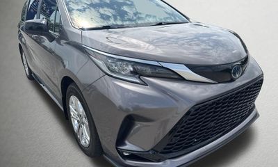 2022 Toyota Sienna XSE