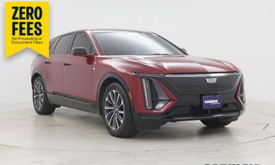 2024 Cadillac Lyriq Sport 2