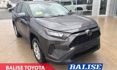 2022 Toyota RAV4 LE