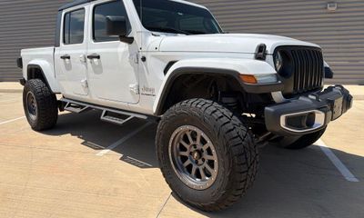 2021 Jeep Gladiator Overland