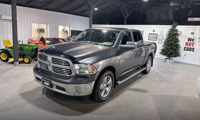 2017 Ram 1500 SLT
