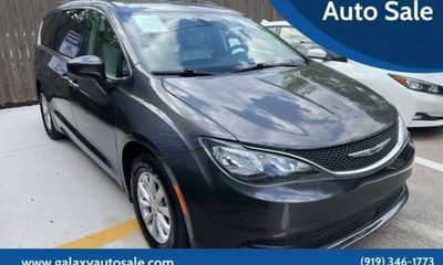 2021 Chrysler Voyager LXI