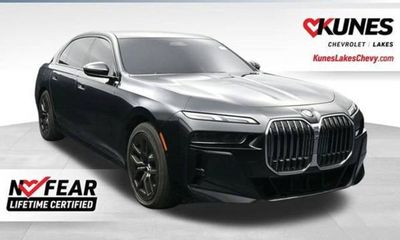 2023 BMW 760i xDrive