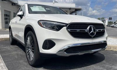 2027 Mercedes-Benz GLC-Class
