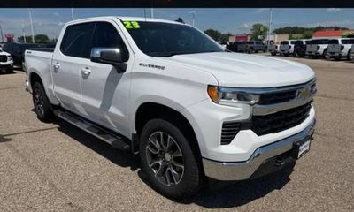 2023 Chevrolet Silverado LT