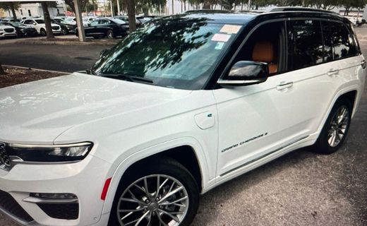 2022 Jeep Grand Cherokee