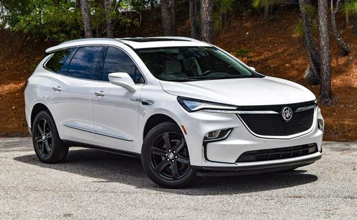 2024 Buick Enclave Essence