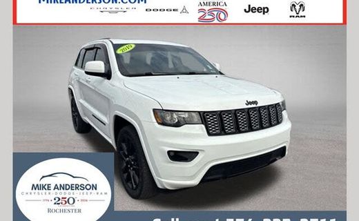 2019 Jeep Grand Cherokee Laredo