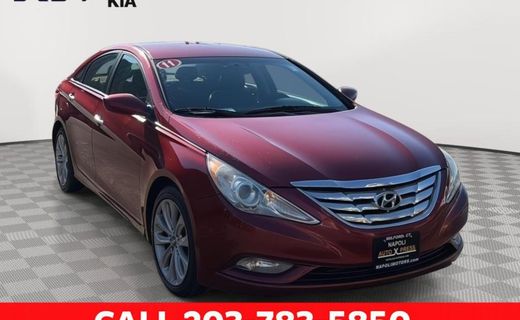2011 Hyundai Sonata Middle Level