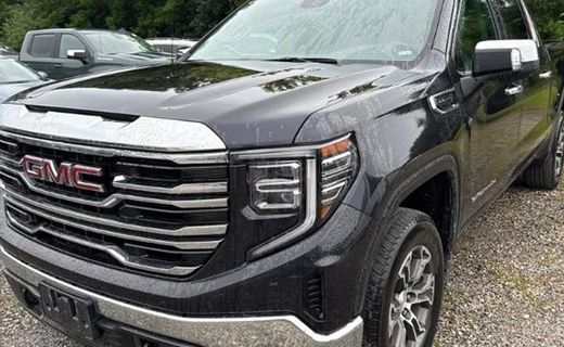 2025 GMC Sierra SLT