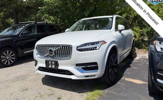 2024 Volvo XC90 Plus Bright