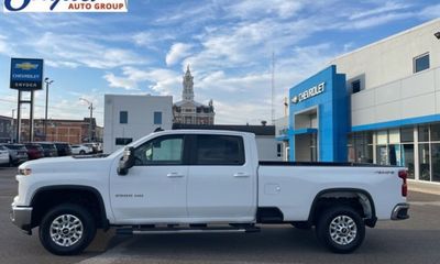 2025 Chevrolet Silverado HD LT