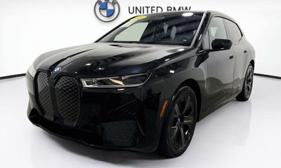 2024 BMW IX M60