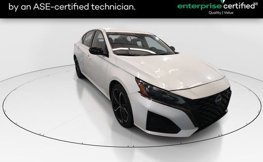 2024 Nissan Altima SR