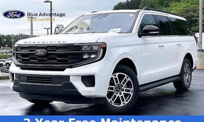 2025 Ford Expedition MAX Active