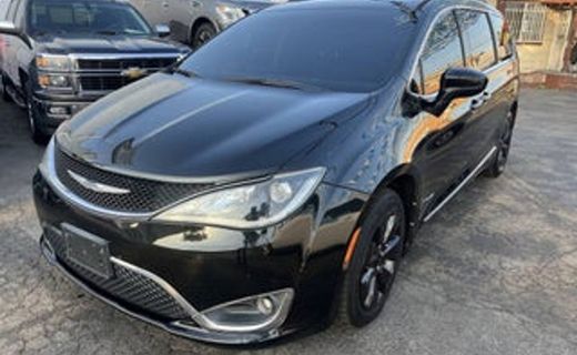 2017 Chrysler Pacifica Touring L