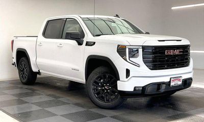 2026 GMC Sierra Elevation