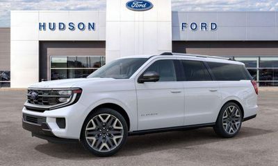 2027 Ford Expedition MAX Platinum