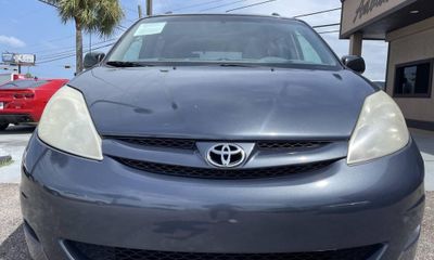 2008 Toyota Sienna LE