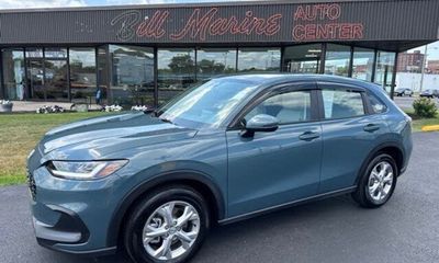 2025 Honda HR-V LX