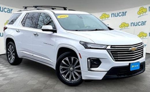 2023 Chevrolet Traverse LT