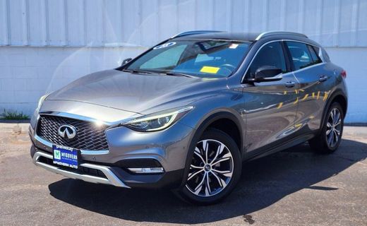 2018 Infiniti QX30 Premium