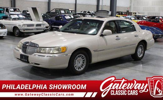 1999 Lincoln Town CAR Cartier