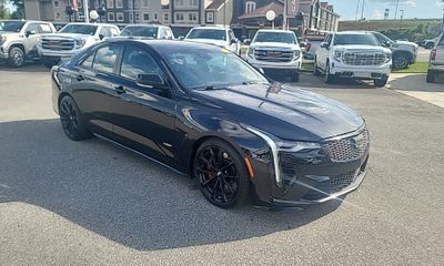 2022 Cadillac CT4