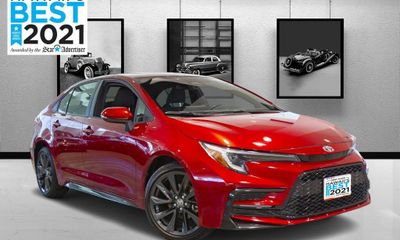 2024 Toyota Corolla SE W Premium