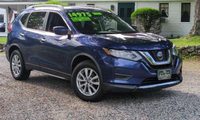 2020 Nissan Rogue SV