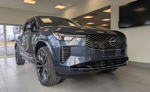 2026 Volvo XC90 Ultra Bright