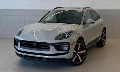 2026 Porsche Macan S