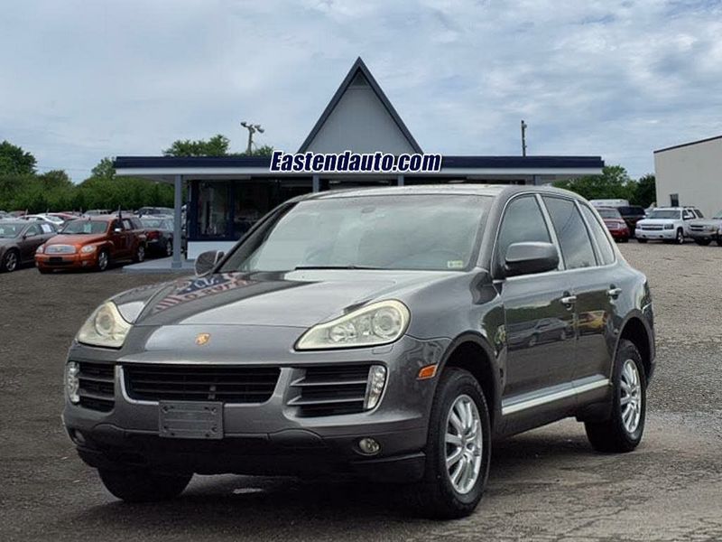 2008 Porsche Cayenne — a typically priced live listing