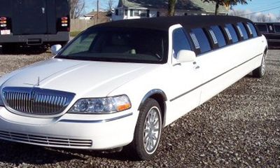 2006 Lincoln Town CAR Signature