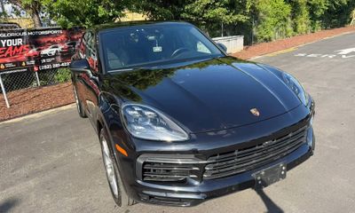 2020 Porsche Cayenne S