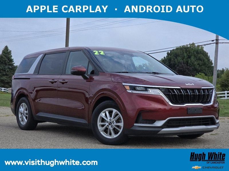 2022 Kia Carnival — a typically priced live listing