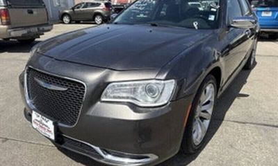 2018 Chrysler 300