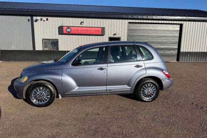 2007 Chrysler Pt Cruiser — a typically priced live listing