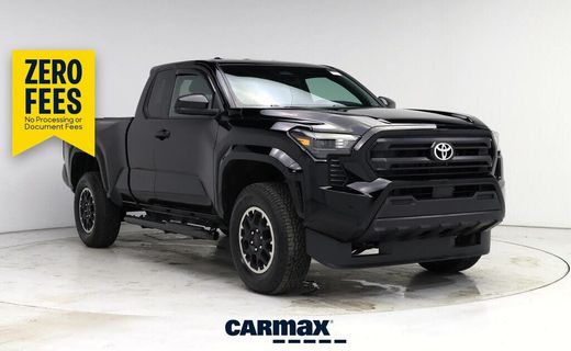2025 Toyota Tacoma SR Xtracab