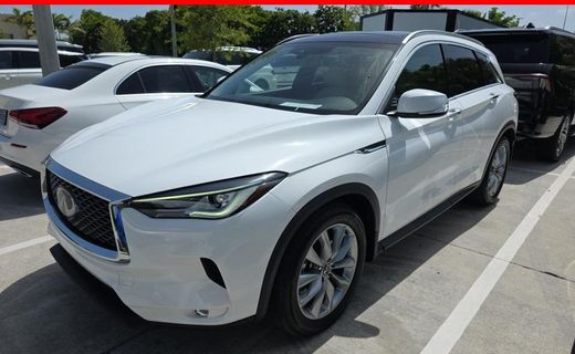 2022 Infiniti QX50 Luxe