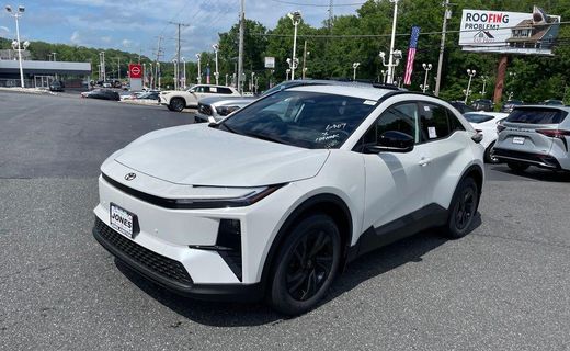 2026 Toyota C-HR SE
