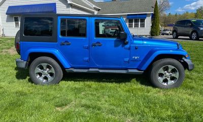 2016 Jeep Wrangler Sahara