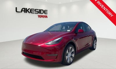 2024 Tesla Model Y Long Range