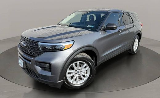 2021 Ford Explorer Base