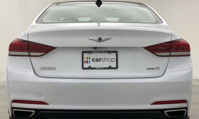 2016 Hyundai Genesis GLS Middle Grade