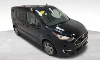 2023 Ford Transit Connect Titanium