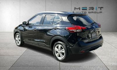 2019 Nissan Kicks S